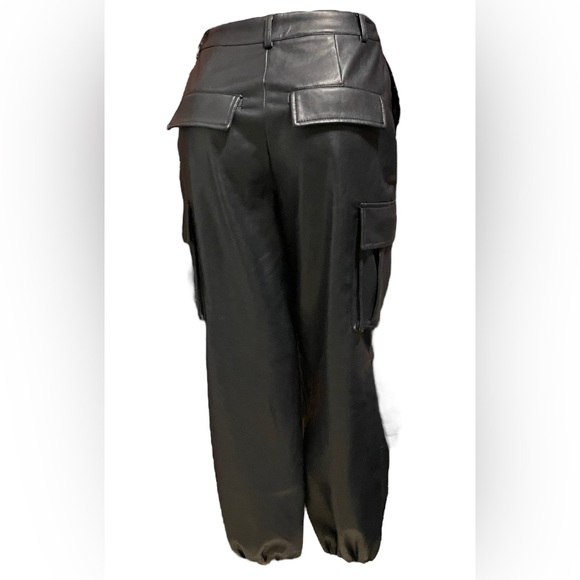 7 For All Mankind Vegan Leather Cargos - Picture 5 of 10